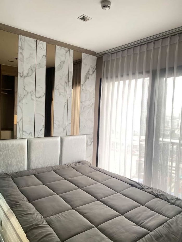 picture For Rent:Politan Rive Condo on 23th floor with a beautiful river overlooking Phra Nang Klao Bridge. Size: 31 sq.m. Fully furnished, move-in ready. - 9/12