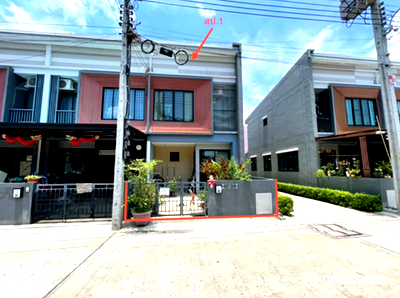 ทาวน์โฮม เขตลาดกระบัง : ทาวน์เฮ้าส์ สำหรับขาย เดอะ ทรอป เออเบิร์น มอเตอร์เวย์-ลาดกระบัง ทับยาว เขตลาดกระบัง กรุงเทพมหานคร