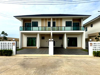 บ้านแฝด นิคมสหรัตนนคร : บ้านแฝดพื้นที่ใหญ่ 42.5 ตร.ว. ใกล้เซ็นทรัล–โรจนะ ราคาพิเศษ 2.79 ลบ.*