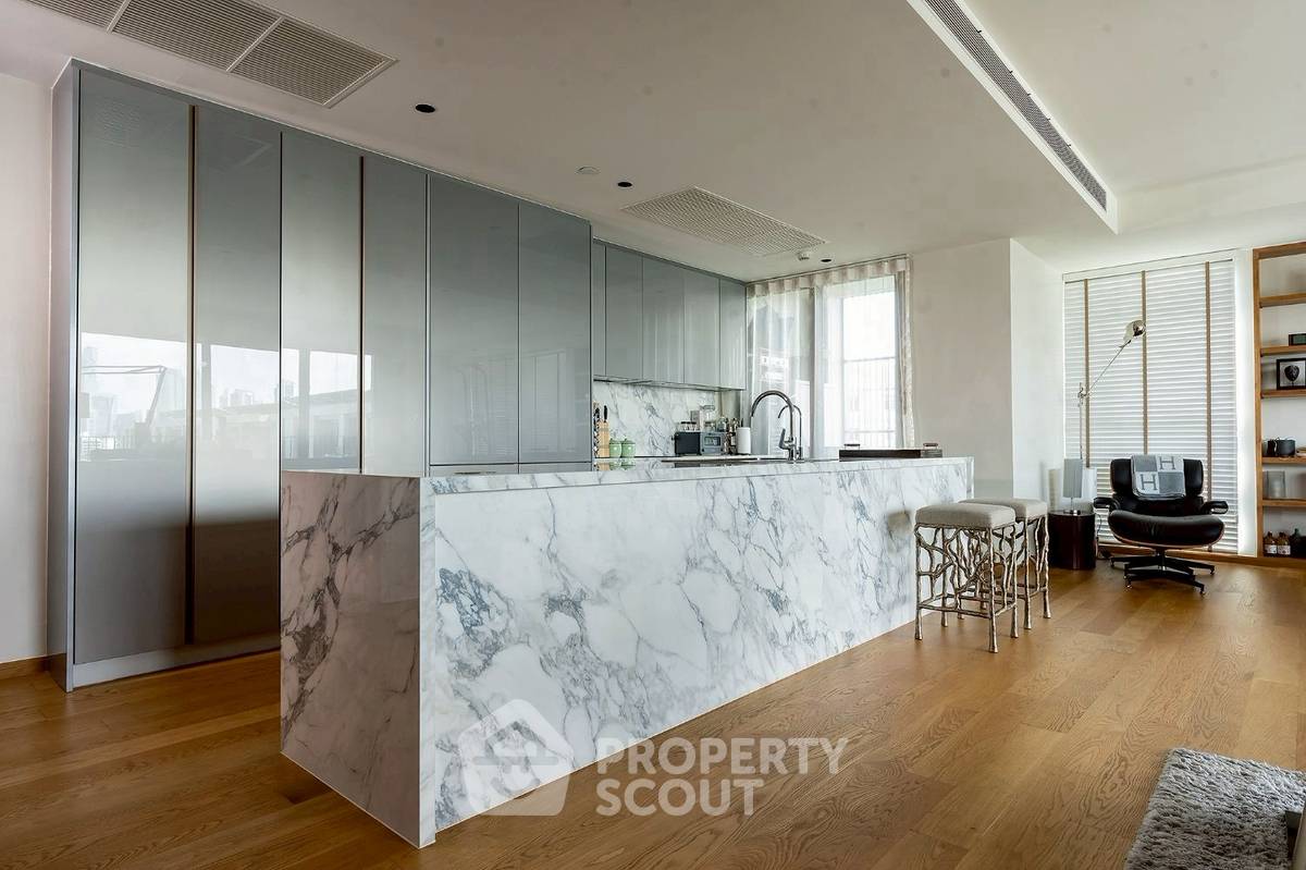 รูป คอนโด 2-ห้องนอน ที่ สุพรีม เลเจ้นด์ คอนโดมิเนียม ใกล้ MRT คลองเตย (ID 2470475) - รูปที่ 4/17