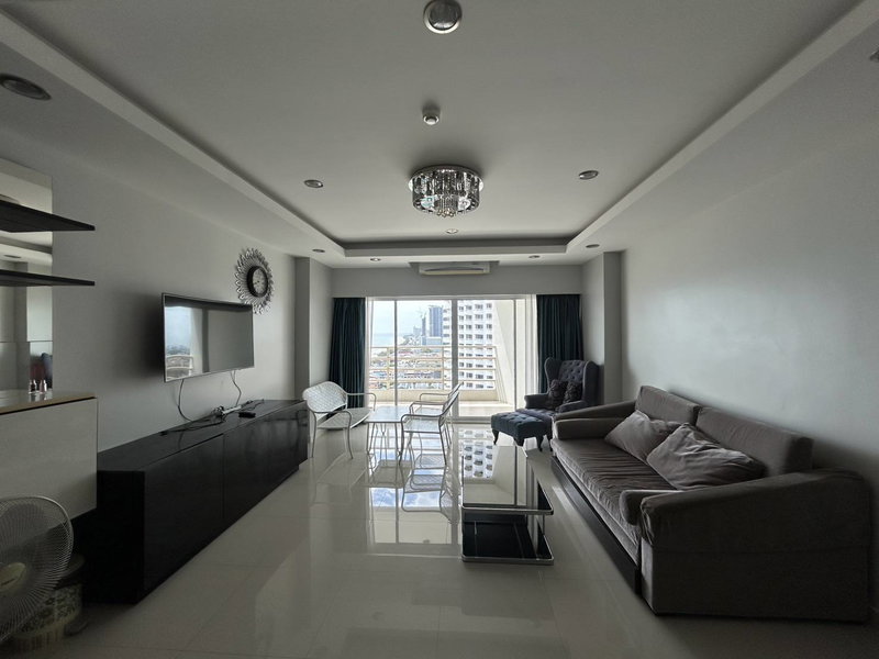 ขายคอนโด : 1-Bedroom Condo for Sale at Viewtalay Marina Beach Condo 8