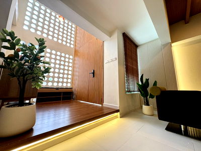 ทาวน์โฮม วิทยาลัยรัชต์ภาคย์เทคโนโลยีและการจัดการ : [ขาย] ทาวน์โฮมรีโนเวทใหม่ สุขุมวิท 71 ใกล้ BTS เอกมัย และ ใกล้ BTS พระโขนง เดินทางสู่ สุขุมวิท / เพชรบุรี / ทางด่วน เพียง 5 นาที