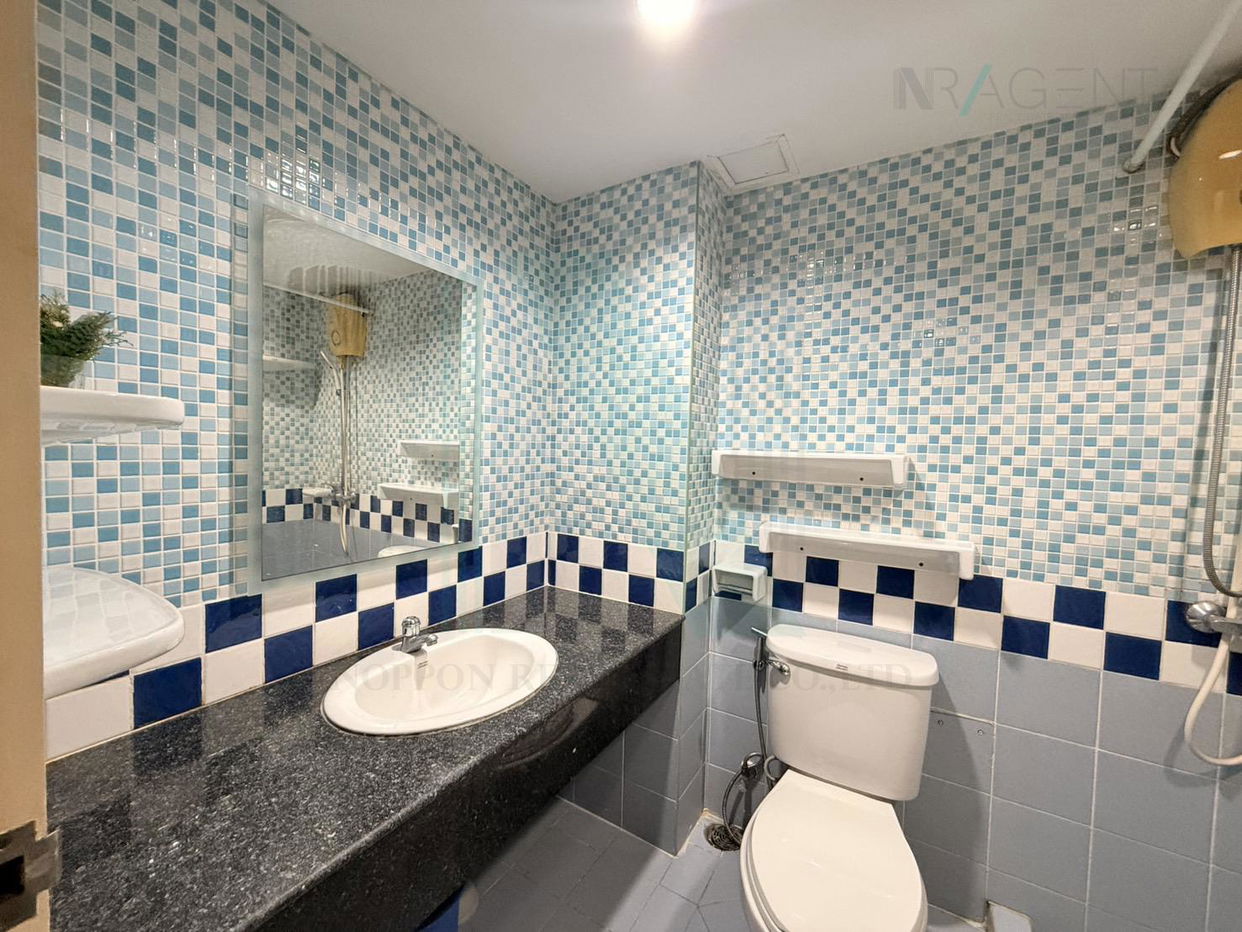 รูป ให้เช่าคอนโด ลุมพินี เพลส สวนพลู - สาทร อาคาร B ชั้น 5 สตูดิโอ ขนาด 35 ตรม ใกล้ วิทยาลัยอาชีวศึกษาเอี่ยมละออ - รูปที่ 7/8