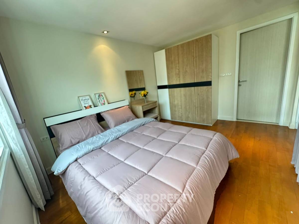 picture 3-BR Condo at Le Nice Ekkamai Condominium near BTS Ekkamai (ID 2347274) - 3/9