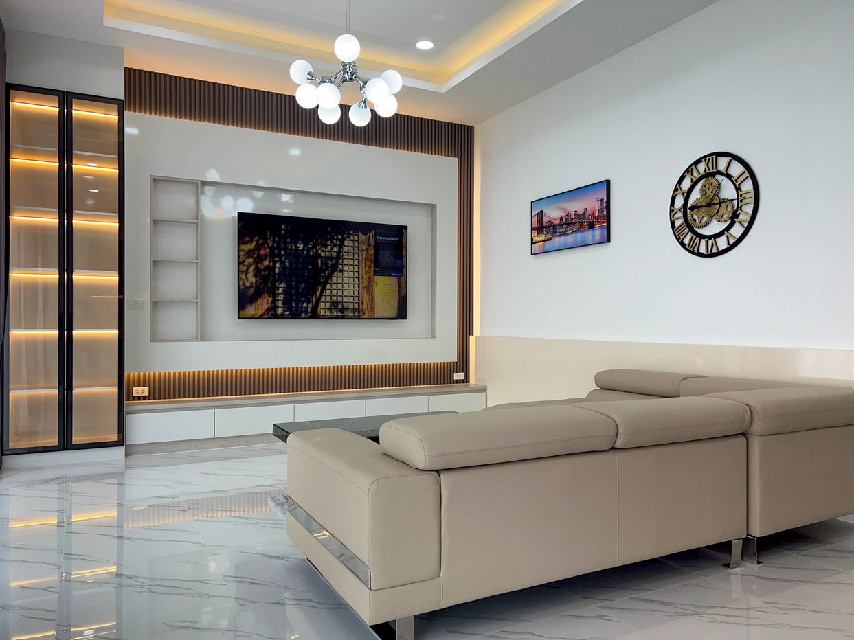 picture Luxury Pool Villa for Sale in Huai Yai - 7/17