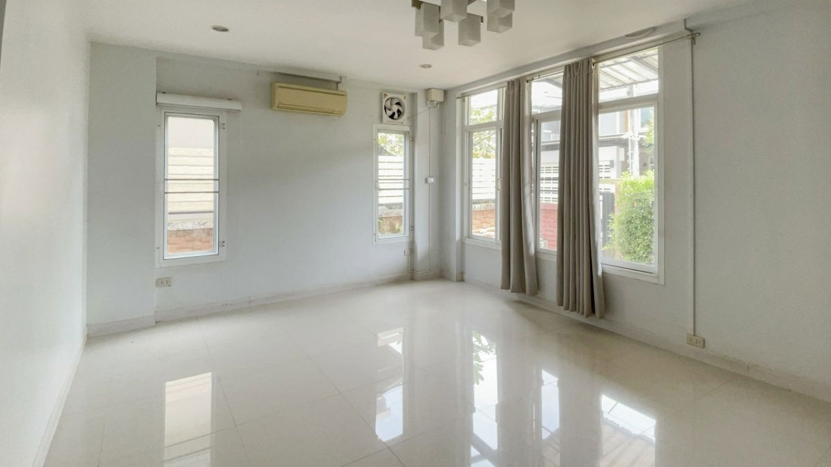 รูป ขายบ้านเดี่ยวมือสองนนทบุรี โครงการ เดอะแพลนท์ ราชพฤกษ์-พระราม5 (The Plant Rajapreuk – Rama 5) หลังมุม ใกล้รถไฟฟ้าสายสีม่วงสถานีบางรักใหญ่ - รูปที่ 3/11