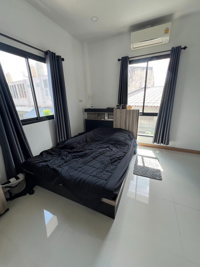 picture Two-and-a-half-story detached house in Hat Yai, Soi Khuan Santi 3, near the airport. Flood-free area. - 9/17