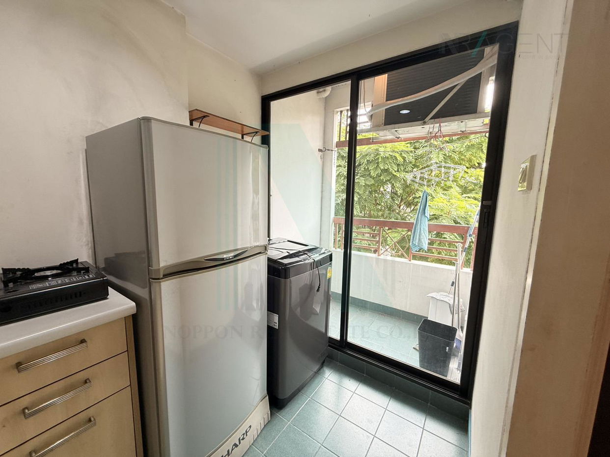 รูป ให้เช่าคอนโด ลุมพินี เพลส สวนพลู - สาทร อาคาร B ชั้น 5 สตูดิโอ ขนาด 35 ตรม ใกล้ วิทยาลัยอาชีวศึกษาเอี่ยมละออ - รูปที่ 6/8