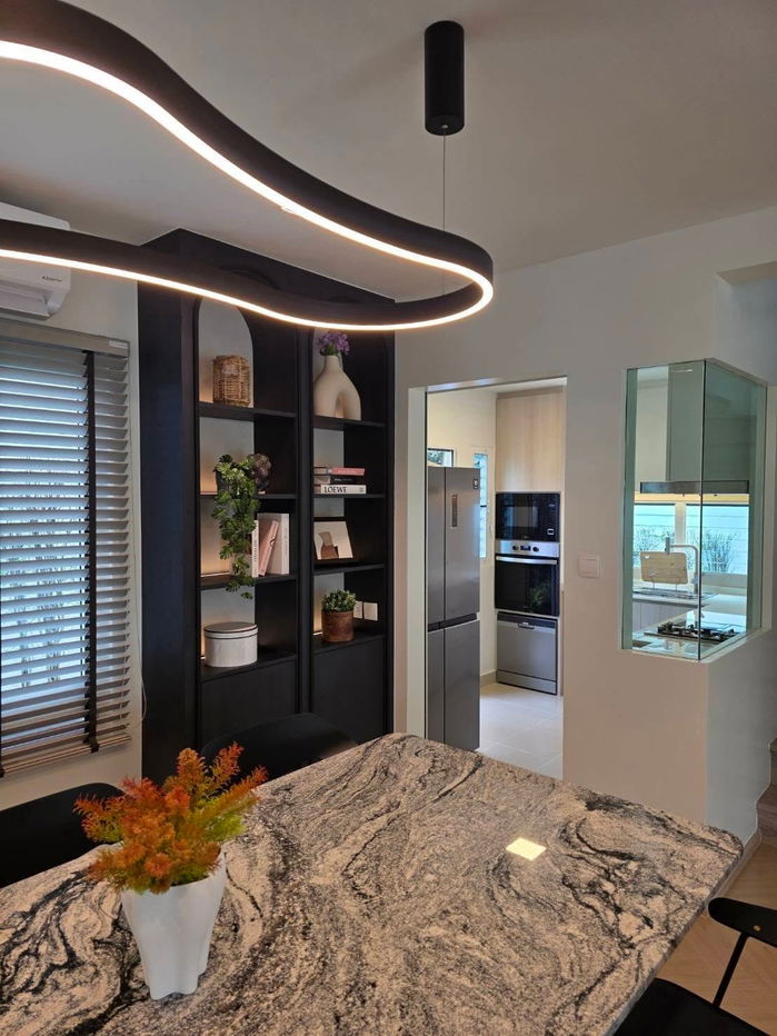 picture ðĄ FOR RENT | Villaggio 3 SrinakarinâBangna ð Largest Unit | Lake-Side Corner | Fully Furnished - 7/12