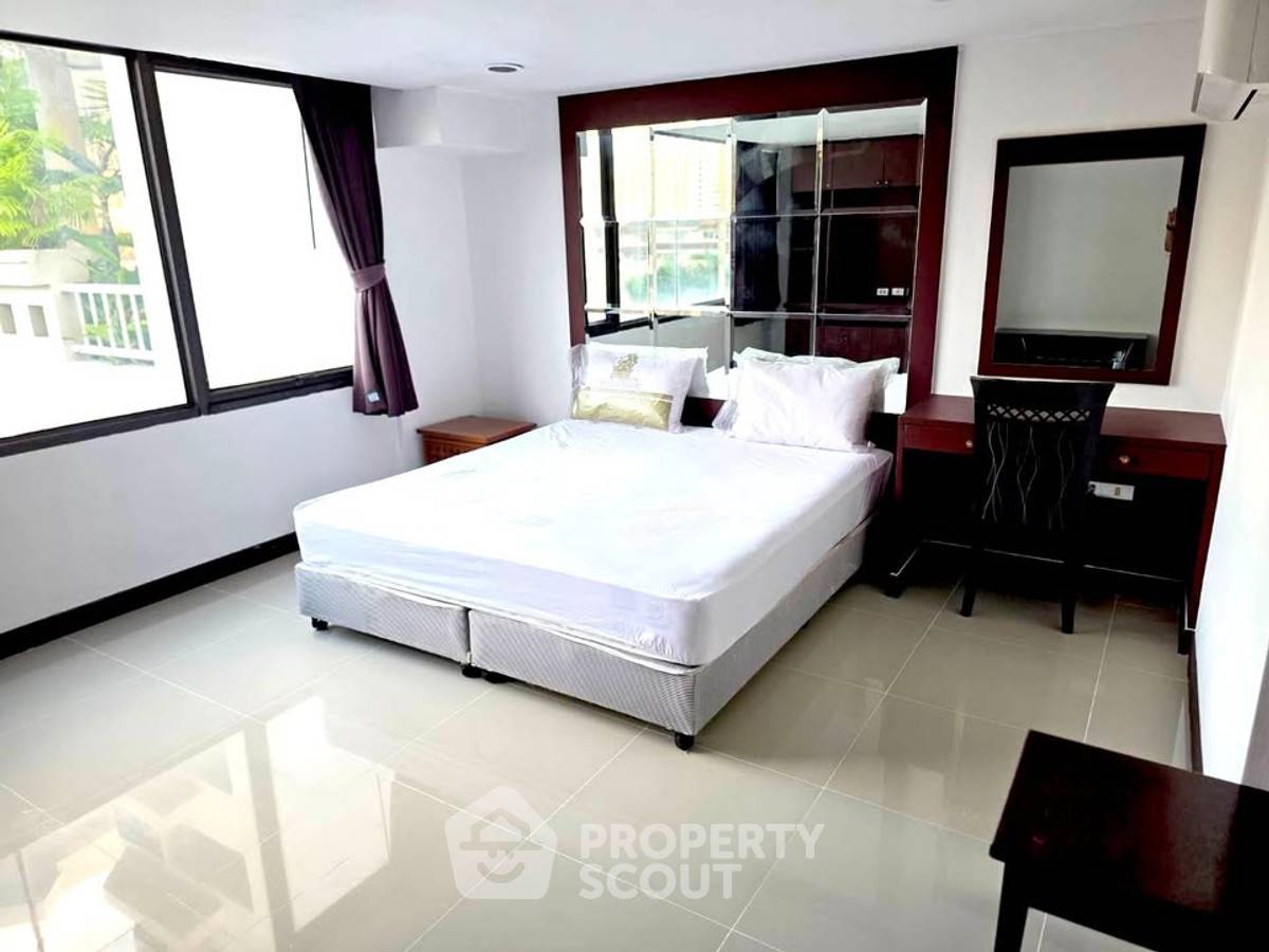 รูป คอนโด 2-ห้องนอน ที่ เดอะ วอเตอร์ฟอร์ด พาร์ค สุขุมวิท 53 คอนโดมิเนียม ใกล้ BTS ทองหล่อ (ID 2475768) - รูปที่ 4/10