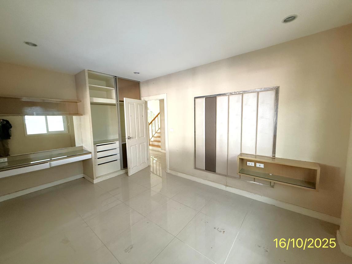 picture HOME for sale  Bang Rak Yai Bang Bua Thong Nonthaburi - 33/52