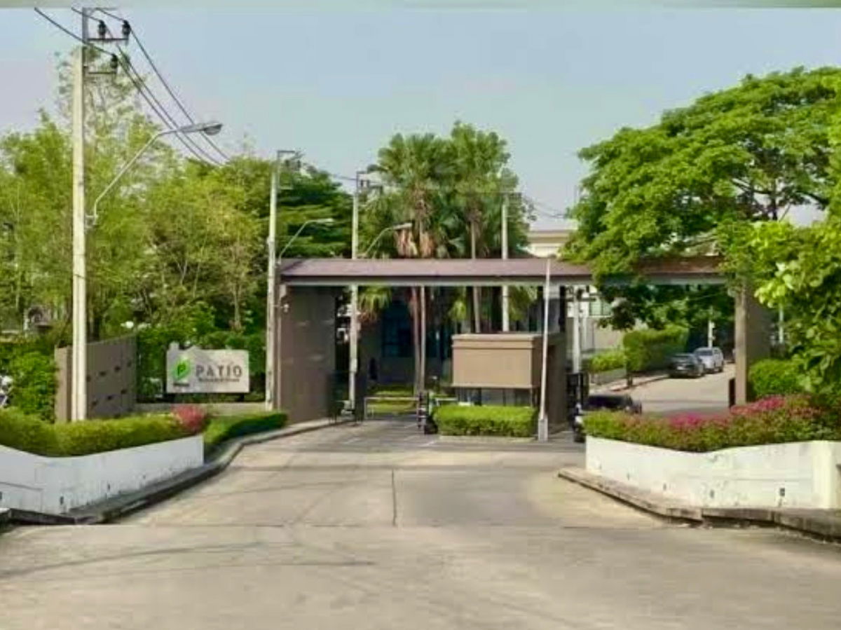 รูป ขายด่วน ราคาดีมาก ทาวน์โฮม 3 ชั้น รีโนเวทใหม่ PATIO ศรีนครินทร์–พระราม 9 ทำเลกรุงเทพกรีฑา - รูปที่ 3/25