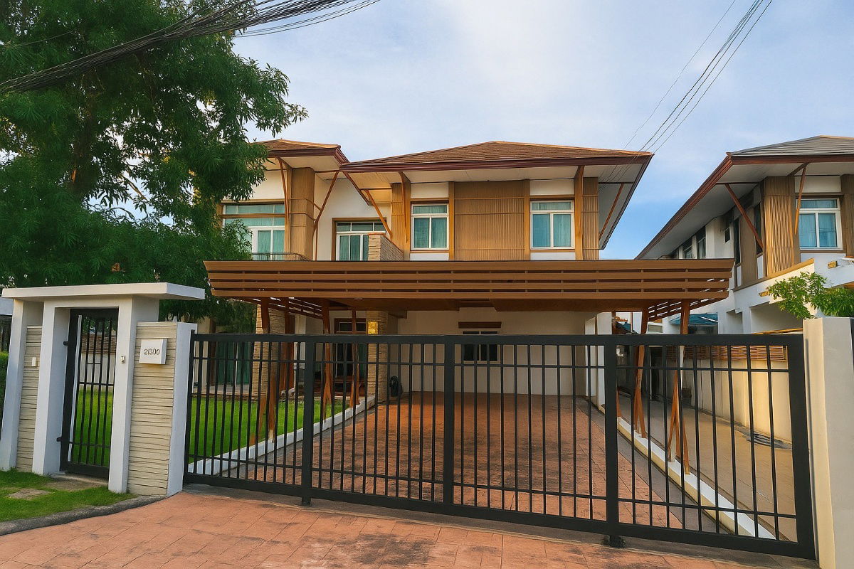 รูป ขายด่วน บ้านเดี่ยวพร้อมเข้าอยู่บนที่ดินแปลงใหญ่ ขาดทุน 17.5 ล้าน เหลือ 13.9 ล้าน - รูปที่ 4/47