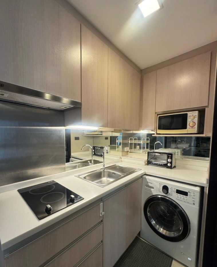 picture Rent a beautiful, ready-to-move-in condo at Tidy Thonglor, near BTS Thonglor. Interested? Add me on Line: @841qqlnr - 8/13