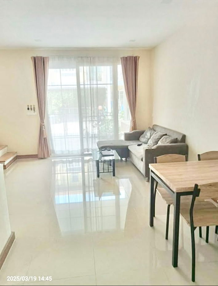 รูป ให้เช่าบ้าน โกลเด้นทาวน์ติวานนท์-แจ้งวัฒนะ (Golden Town Tiwanon-Chaengwattana) อยู่ถ.เลียบคลองประปา ต.บ้านใหม่ อ.เมืองปทุมธานี - รูปที่ 3/10