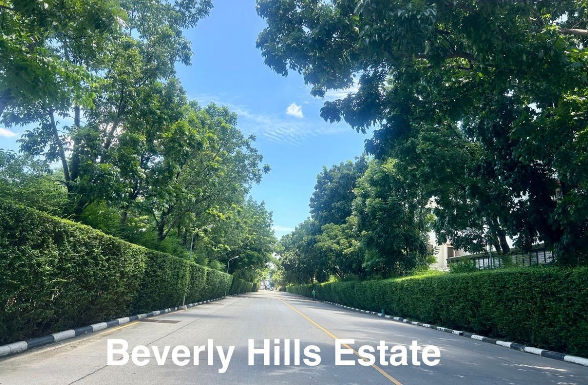 รูป 🏡 Luxury Private Pool Villa | Chaeng Wattana 🏊♂️ พูลวิลล่าหรูในโครงการส่วนตัว แถม Porsche Cayman ฟรี 🏎️ - รูปที่ 10/15