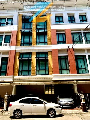 โฮมออฟฟิศ กรุงเทพมหานคร : ขายโฮมออฟฟิศ 4 ชั้น 30 ตรว.สภาพดี บ้านกลางกรุง บางนา กม.3