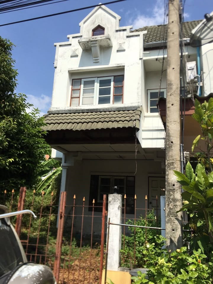 ขายทาวน์โฮม : 🏠 ขายบ้าน : Lallyville (ลัลลี่วิวล์)   รหัสทรัพย์ | 📌 LNP-H702 