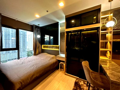 Condos for rent : Condo for Rent at Life Asoke Hype (B6812014)