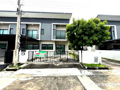 ทาวน์โฮม บางพลี สมุทรปราการ : ทาวน์เฮ้าส์ สำหรับขาย เดอะคัลเลอร์ส บางนา-วงแหวน 2 บางพลีใหญ่ บางพลี สมุทรปราการ