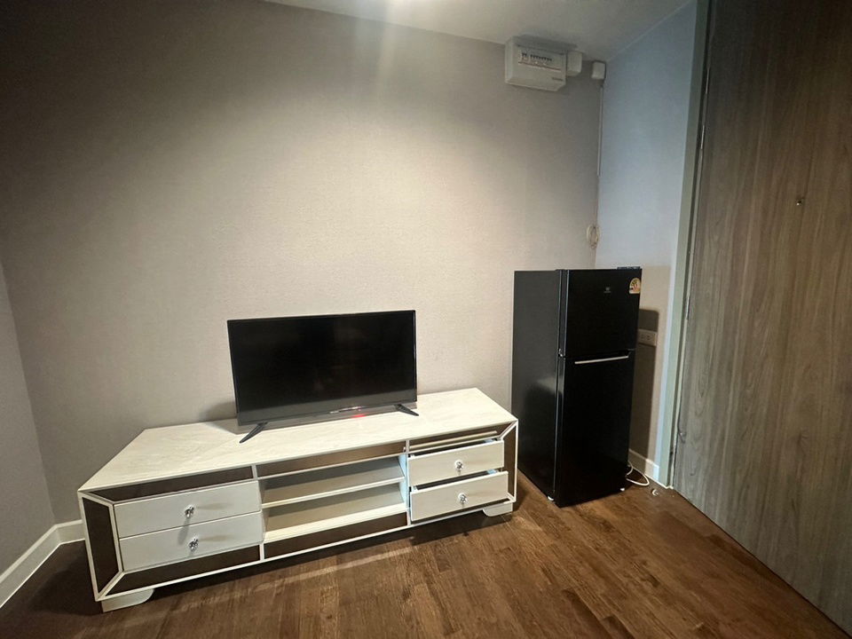 picture One bedroom A space ID Asoke-Ratchada near MRT Rama9 - 4/5