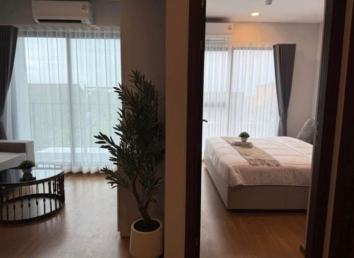 New Arise Condo Charoen Muang, near Central Festival. Rent: 18,000 THB/month Fully furnished, ready to move in.