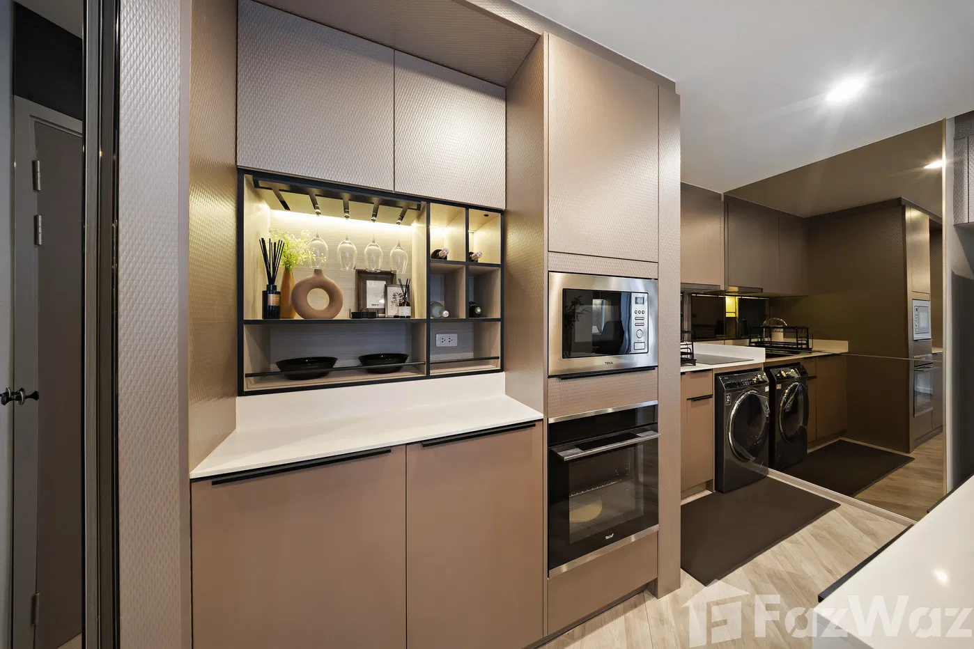 รูป ขาย คอนโด 3 ห้องนอน ในโครงการ ไอดีโอ โมบิ สุขุมวิท อีสต์พอยท์ 5879487 - รูปที่ 1/24