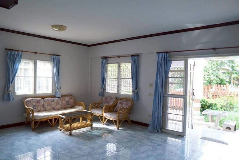 picture Single-story house for rent (pets allowed) in Phetcharat Village, Thap Ma Subdistrict, Mueang Rayong District, 8,000 baht per month. - 4/7