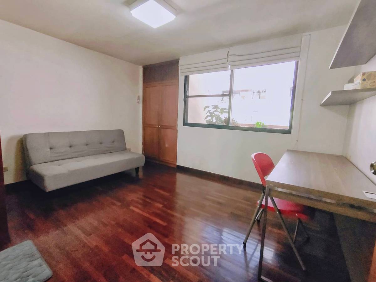 รูป คอนโด 3-ห้องนอน ที่ บ้านจันทร์ คอนโดมิเนียม ใกล้ ทองหล่อ (ID 2478525) - รูปที่ 9/13