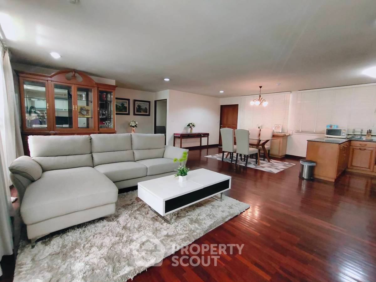 รูป คอนโด 3-ห้องนอน ที่ บ้านจันทร์ คอนโดมิเนียม ใกล้ ทองหล่อ (ID 2478525) - รูปที่ 2/13