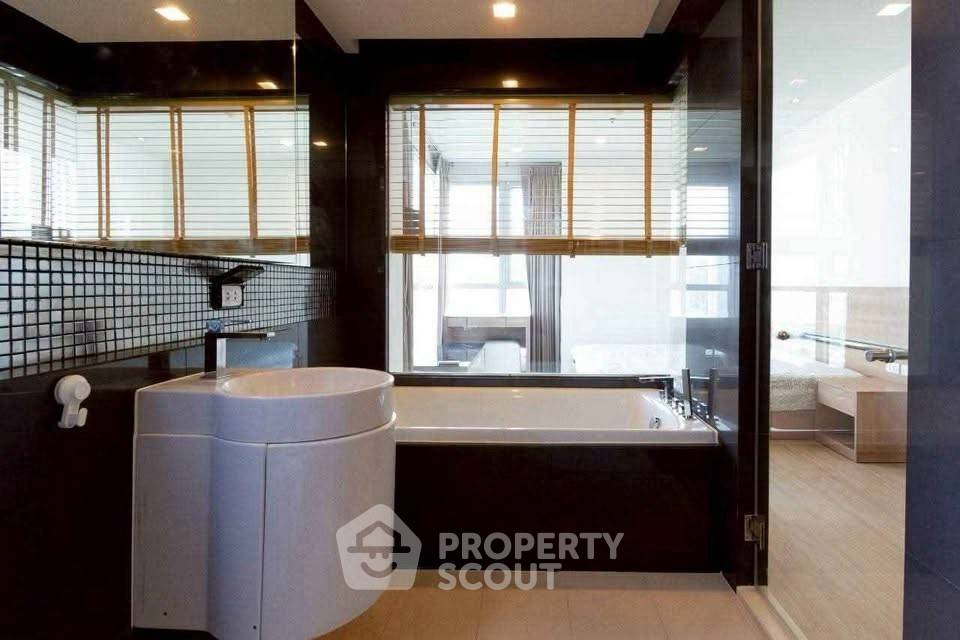 รูป คอนโด 2-ห้องนอน ที่ ริธึ่ม สุขุมวิท 50 ใกล้ BTS อ่อนนุช (ID 2475878) - รูปที่ 8/14