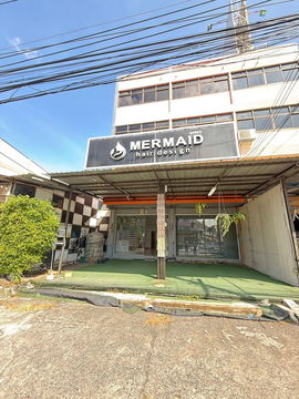 ให้เช่าอาคารพาณิชย์ 2 คูหา 4 ชั้น ติดถนนหลัก ไร่กล้วย ศรีราชา