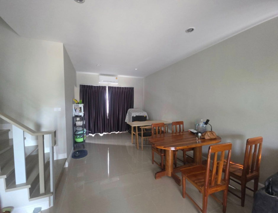 รูป ให้เช่า กาญจน์กนกวิวล์ 22 สารภี 4 ห้องนอน เฟอร์นิเจอร์ & เครื่องใช้ไฟฟ้าครบ ใกล้ โรงเรียนนานาชาติยูนิตี้คอนคอร์ตและโรงเรียนนานาชาติวารี- RW007294 - รูปที่ 3/15