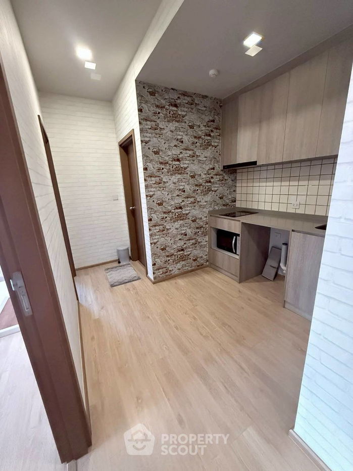 picture 2-BR Condo at Metris Phatthanakan-Ekkamai near ARL Ramkhamhaeng (ID 2477650) - 10/12