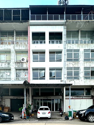 เช่าอาคารพาณิชย์ เขตยานนาวา : ให้เช่า โฮมออฟฟิศ 6 ชั้น (จดทะเบียนบริษัทได้) ซอย53 ถนนพระราม3(ซอยโชคชัยจงจำเริญ)