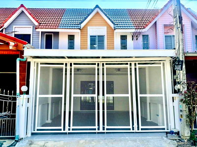 ทาวน์โฮม นิคมแหลมฉบัง : ขายทาวน์โฮม รีโนเวทใหม่ ม.แฟมิลี่ปาร์ค2 อ่าวอุดม ศรีราชา