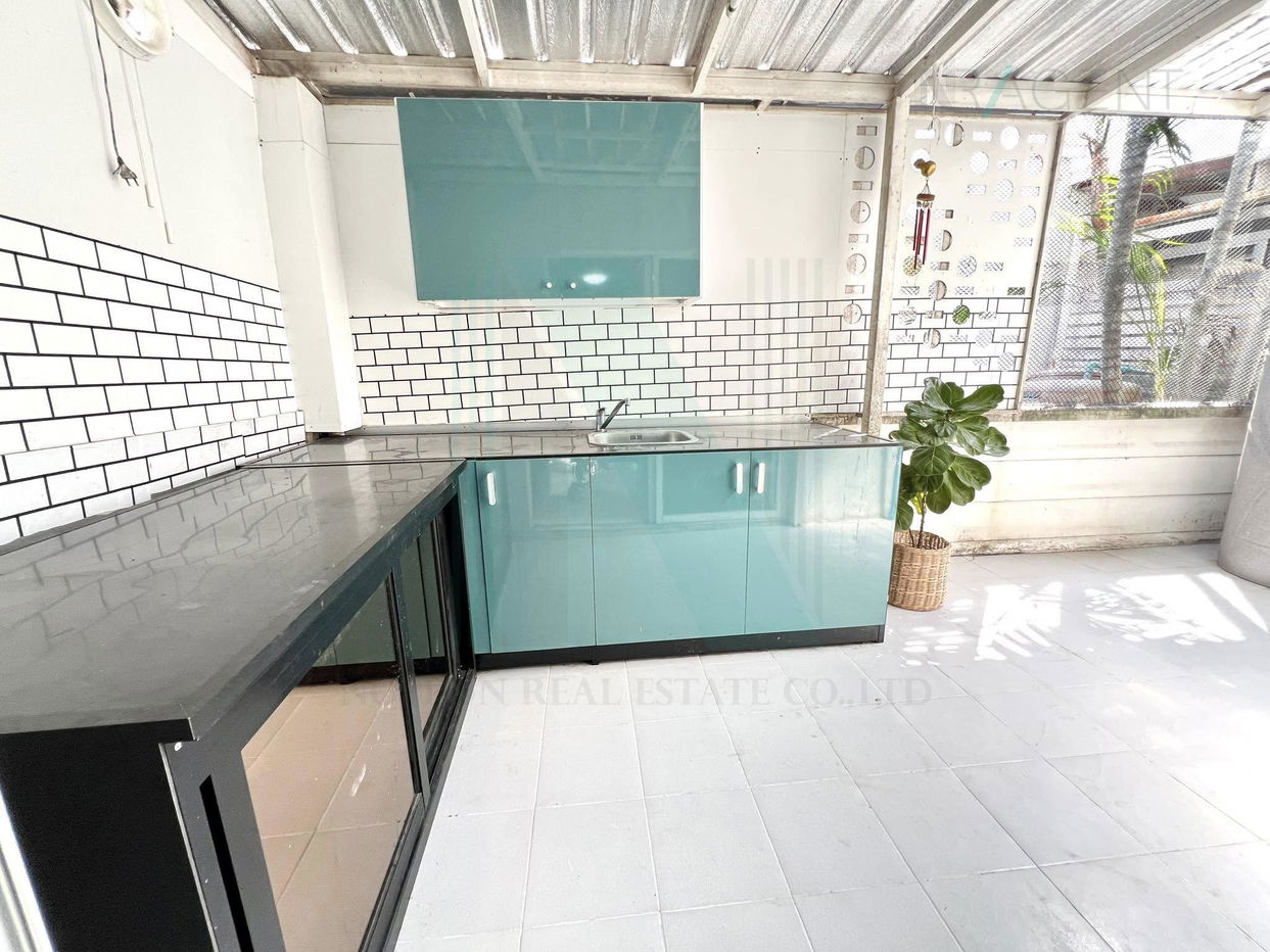 รูป 📌 ขายทาวน์เฮาส์ โครงการ เดอะ คัลเลอร์ส เลชเชอร์ บางนา กม.10 2 ชั้น 4 ห้องนอน 2 ห้องน้ำ - รูปที่ 5/8