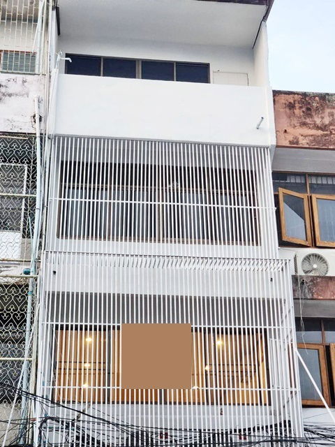 รูป ลาดพร้าว 60-64 เดินถึง MRTโชคชัย 4 299ม. ติดตลาด เปิดซิง MRT รัชดาภิเษก 2.1กม. 6-8นอน 4ชั้น 6น้ำ 6แอร์ Hostel Airbnb ตรงข้าม ตลาดอินดี้ - รูปที่ 8/8