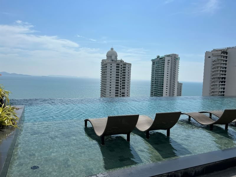 picture ⛵ Riviera Wongamat ⛵ Foreigner quota / Sea & City view / 13F / Studio room >> THB2.2mil彡 - 10/14