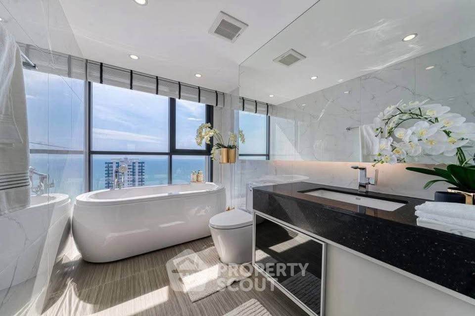 picture 2-BR Condo at The Panora Pattaya close to Phratamnak (ID 2478338) - 10/12