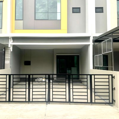 เช่าทาวน์โฮม ม.นอร์ทกรุงเทพ วิทยาเขตสะพานใหม่ : ให้เช่าบ้าน สิริ เพลส พหลโยธิน 52 (Siri Place Phahonyothin 52)  อยู่ซอยพหลโยธิน 52 แยก 45 ใกล้BTSสะพานใหม่ 