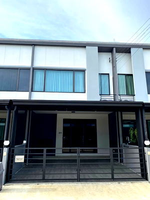 ทาวน์โฮม ม.รามคำแหง 2 : ขายทาวน์โฮม 2 ชั้น หมู่บ้าน พลีโน่ บางนา – วงแหวน 17.5 ตารางวา