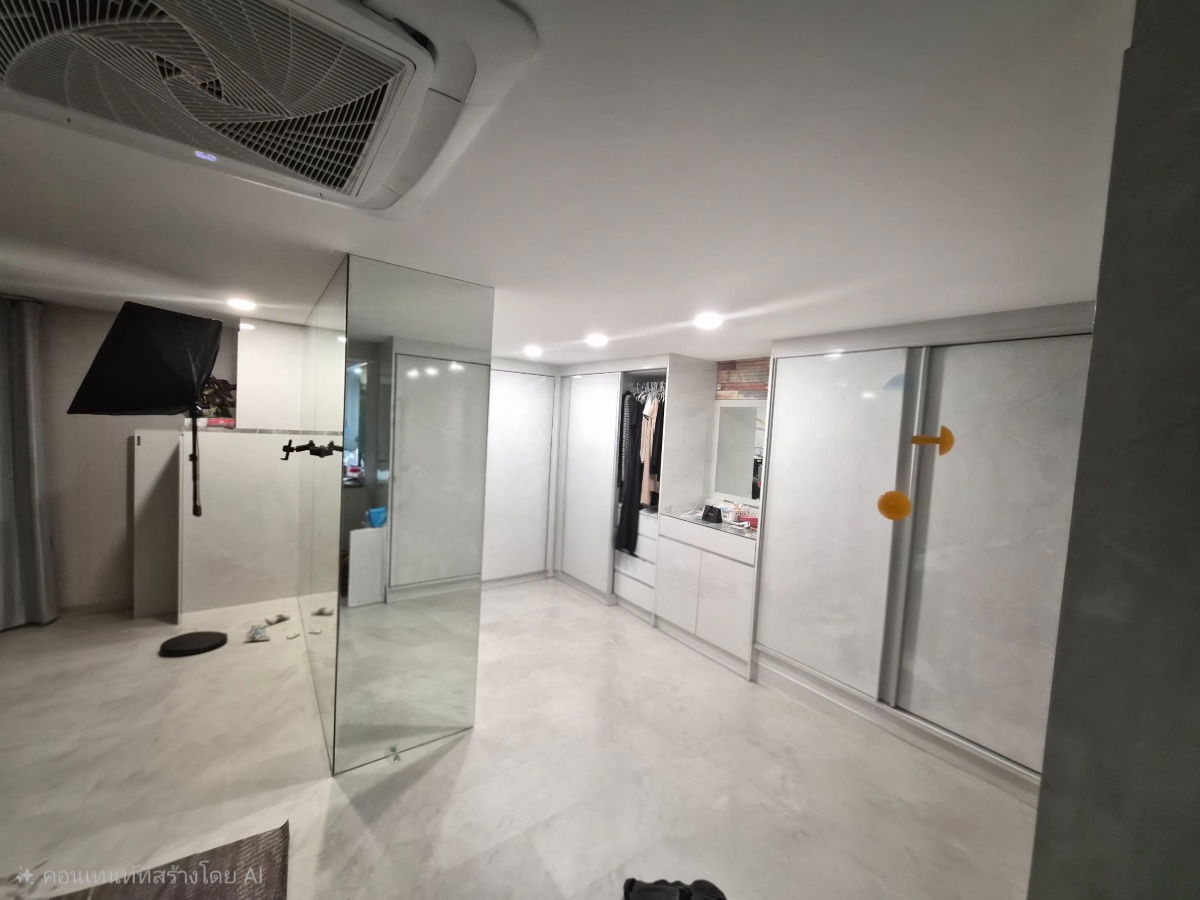 รูป ขายด่วน บ้านเดี่ยว 2หลัง หมู่บ้านเศรณีคาซ่า ดอนเมือง ที่ดินรวม 106.3 ตร.วา บรรยากาศดี เดินทางสะดวก สนใจติดต่อ สุเมธ 061-949-8888 - รูปที่ 8/10