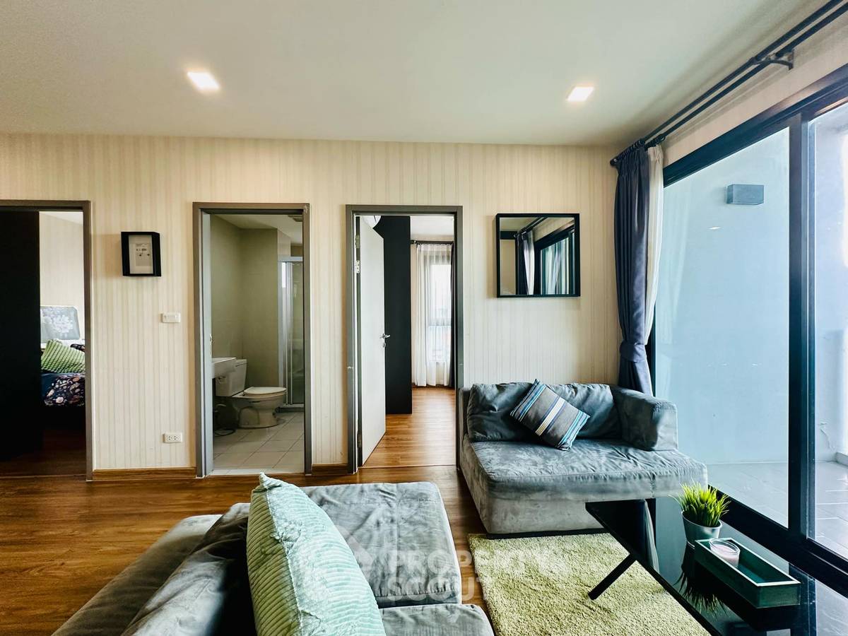 picture 2-BR Condo at The Base Central Pattaya close to Central Festival Pattaya (ID 2136916) - 11/20