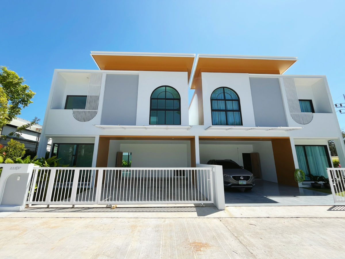 รูป บ้านแฝด 2 ชั้น | 3 ห้องนอน 3 ห้องน้ำ 2 ที่จอดรถ หลังสุดท้าย ขนาด 61 ตร.วา 150 ตร.ม. - รูปที่ 18/26