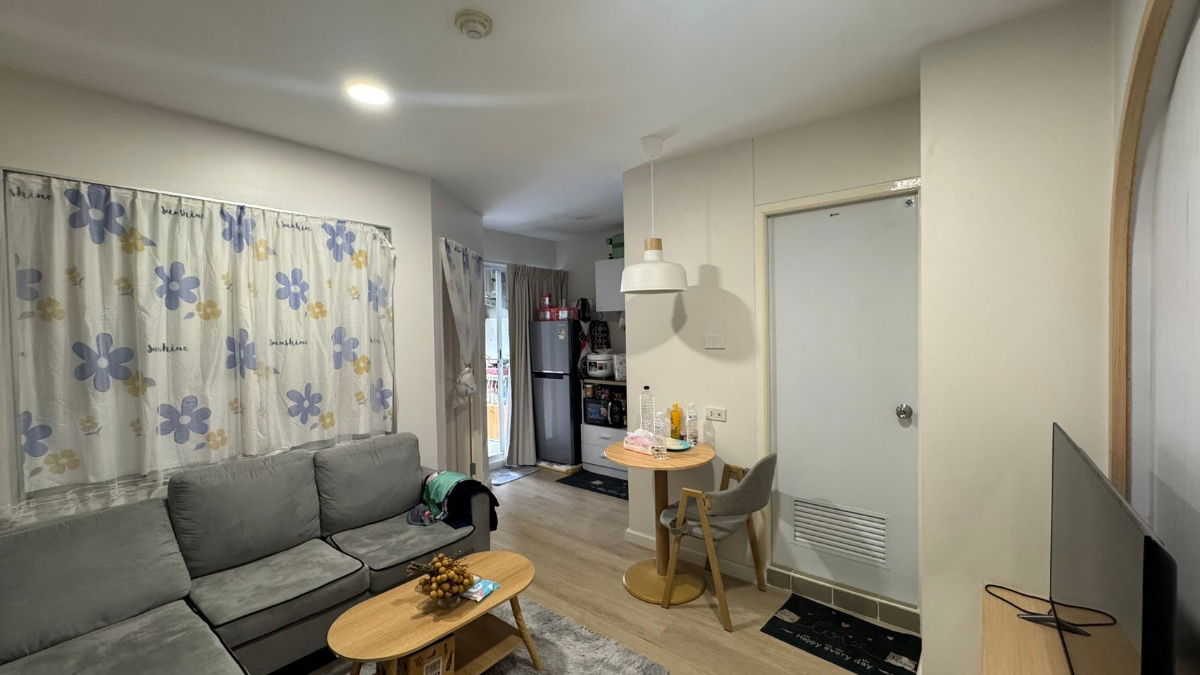 picture Lumpini Condo Town Bodindecha Ramkhamhaeng - 3/8