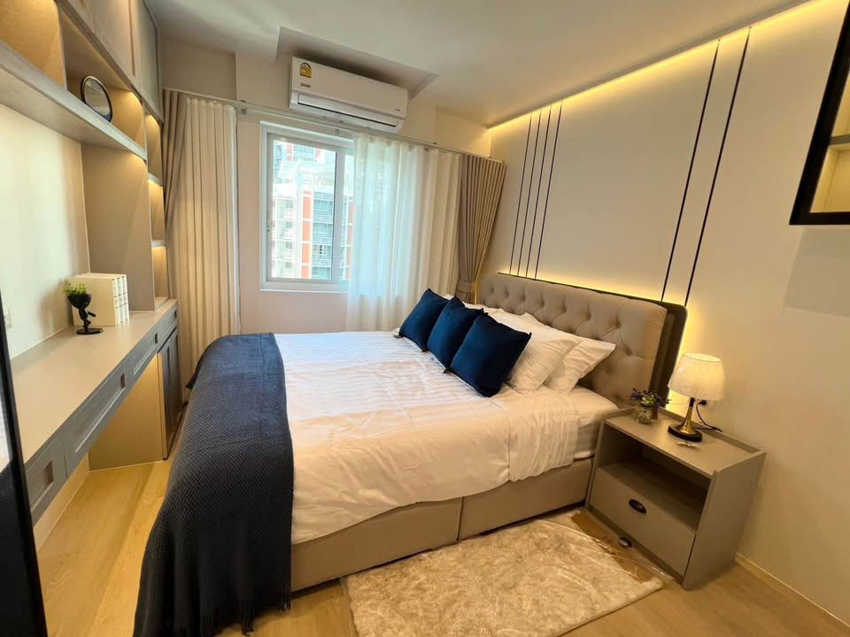 รูป ⚡Rare Unit ⚡ขายคอนโด Fortune Condo Town นราธิวาส24 หรือสาธุประดิษฐ์19 พร้อมเฟอร์นิเจอร์ ตกแต่งครบ เครื่องใช้ไฟฟ้าตามภาพSW003260 - รูปที่ 13/21