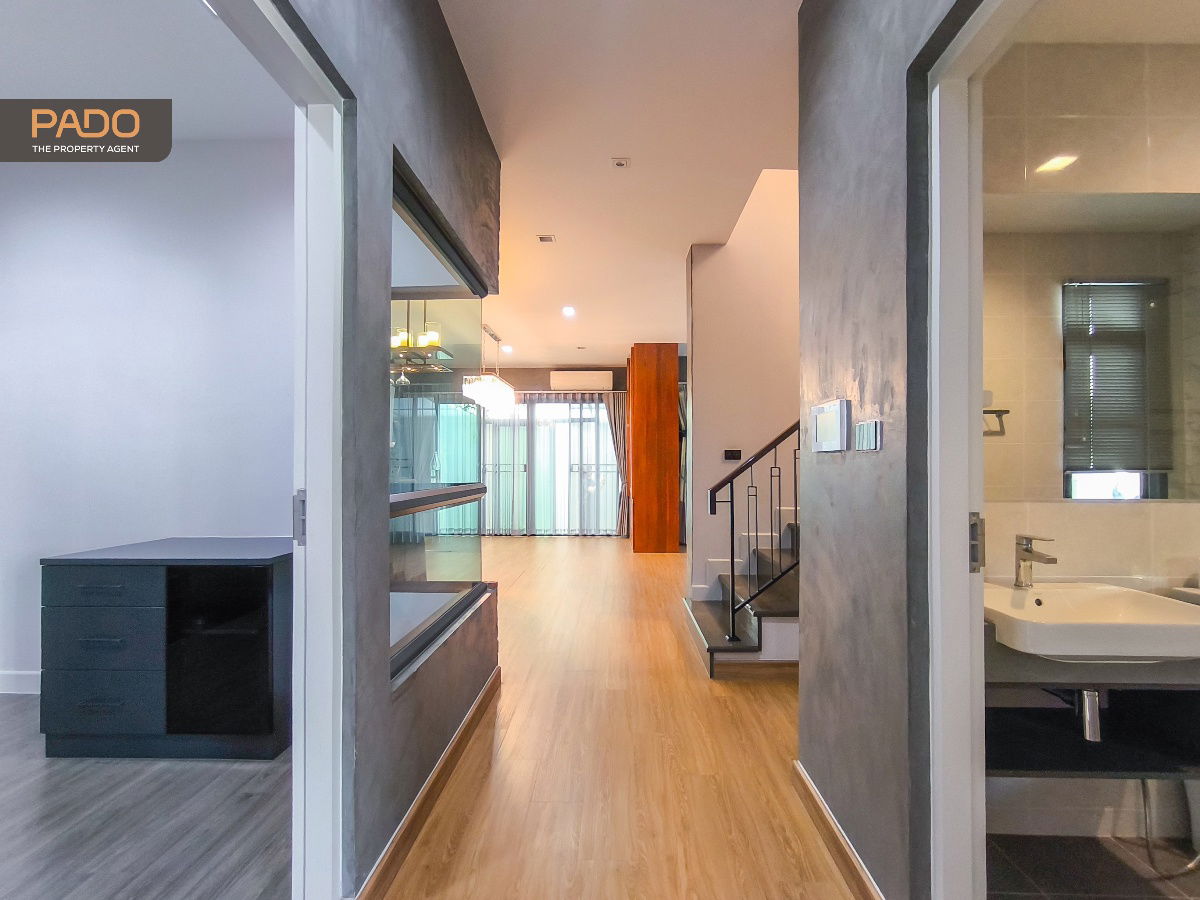 picture Corner Detached House | Bangkok Boulevard Rama 9 3 Bedrooms | 1 Multipurpose Room | 4 Bathrooms | 69.3 sq.wa - 14/38