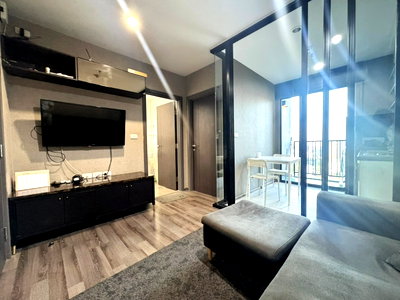 Condos for rent : 💥🔸LineID : @AgentCondo (With@)🔸💥Rent The Base Park West === 1 Bedroom ,Nice Room