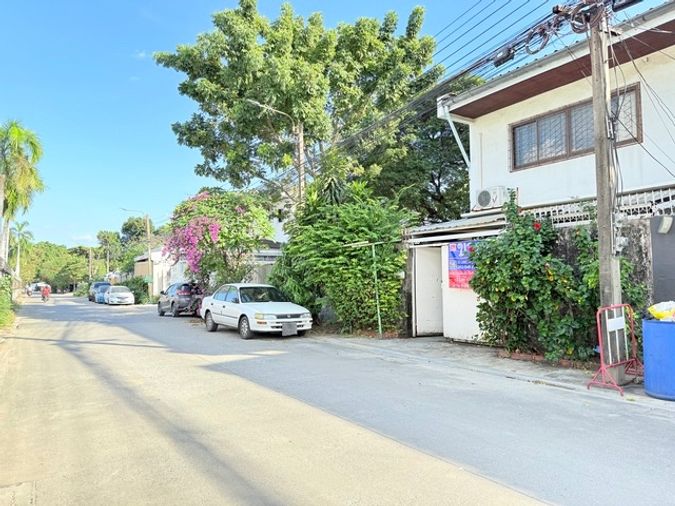 3-bed house for sale, 159 sqm, 36.6 sq wah, Ratchada Niwet